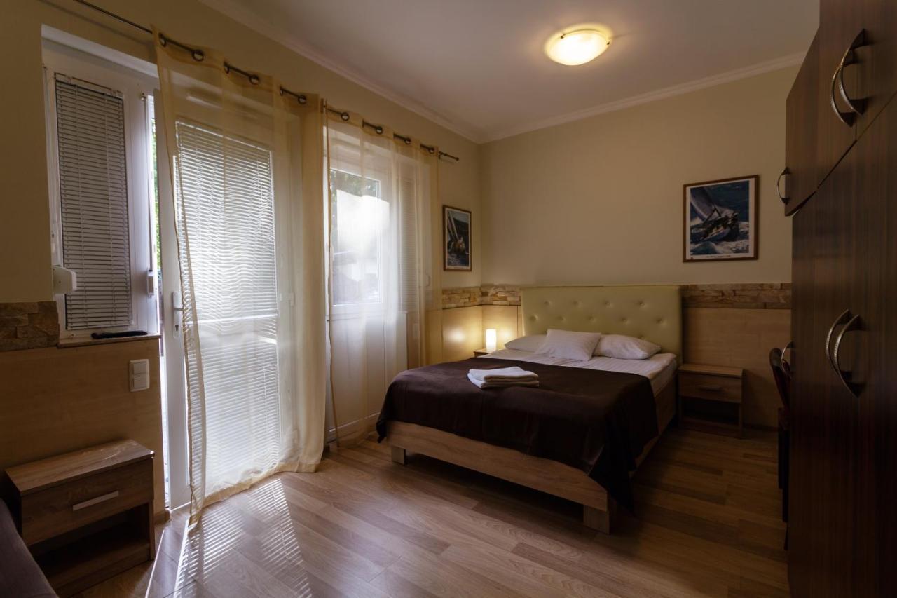 Bella Villa Siófok Exteriör bild